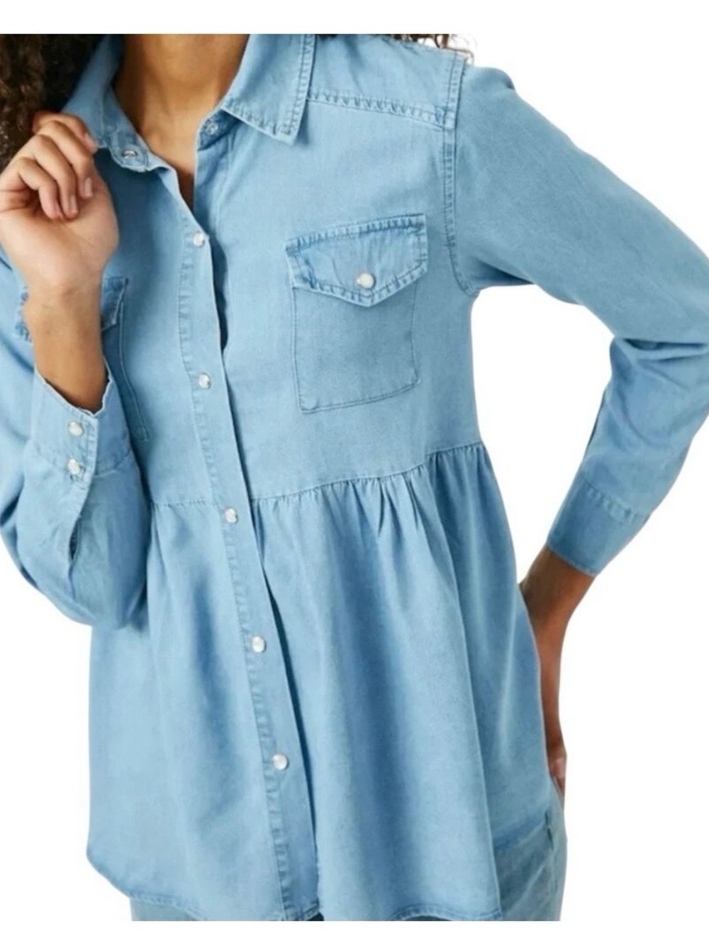 Hayden Chambray Pearl Snap Top Ruffle Hem Western Yoke Size M Rodeo Festival